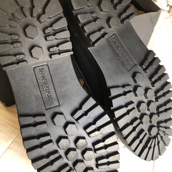 Banana Republic Lug Sole Loafers, NWOT. - Picture 7 of 10